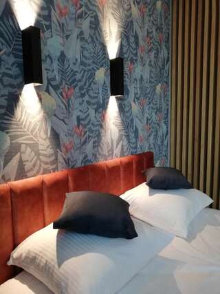 Отель Hotel Szara Willa Ополе Двухместный номер Делюкс с 1 кроватью или 2 отдельными кроватями-8