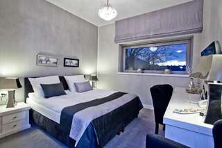 Отель Hotel Szara Willa Ополе Двухместный номер Делюкс с 1 кроватью или 2 отдельными кроватями-4